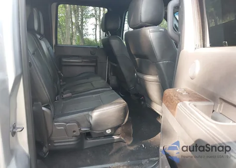 2015 Ford F-250 Lariat z USA, uszkodzony, nr VIN 1FT7W2BT5FEA45155